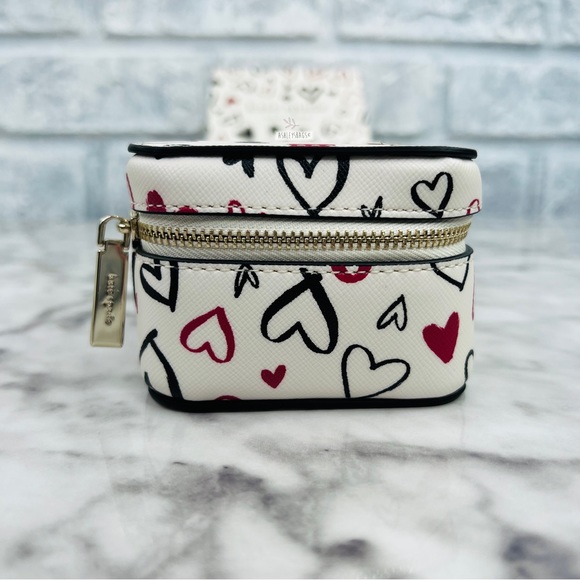 Kate Spade Scribble Heart Staci Boxed Jewelry Holder - Picture 6 of 12